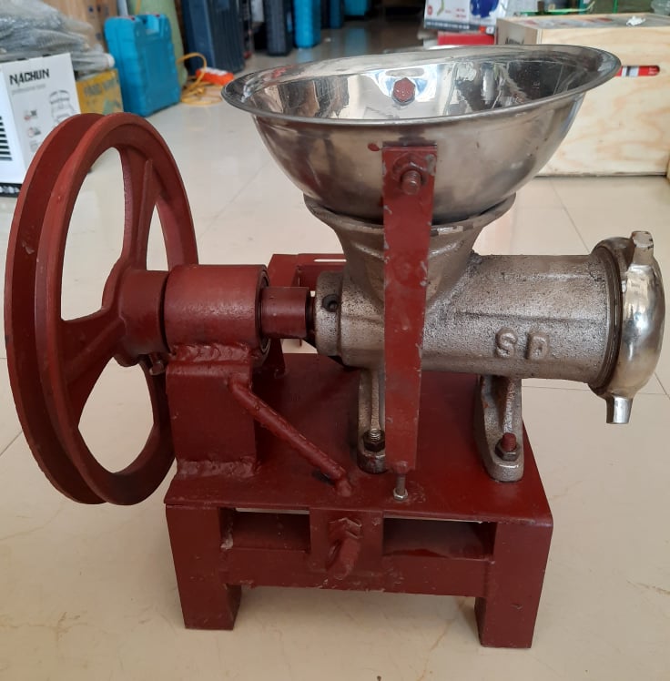 MÁY SAY THỊT ĐÙN CÔNG NGHIỆP CỐI 32