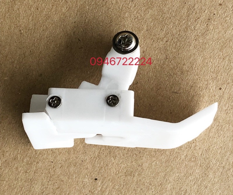 chân vịt nhựa máy vắt sổ 5 ống chỉ