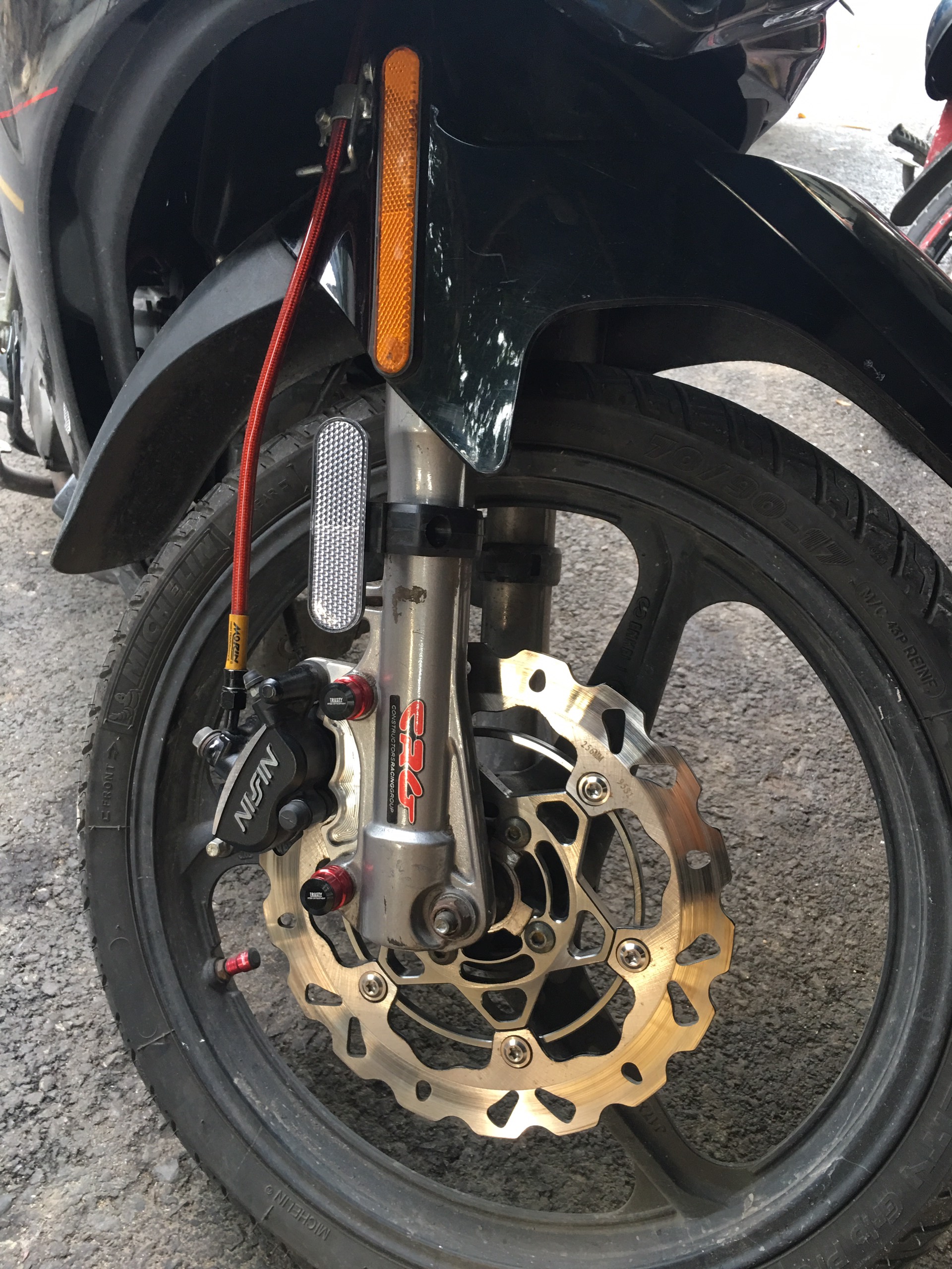 [HCM]MẮT MÈO PHẢN QUANG THANH DÀI GẮN PHUỘC