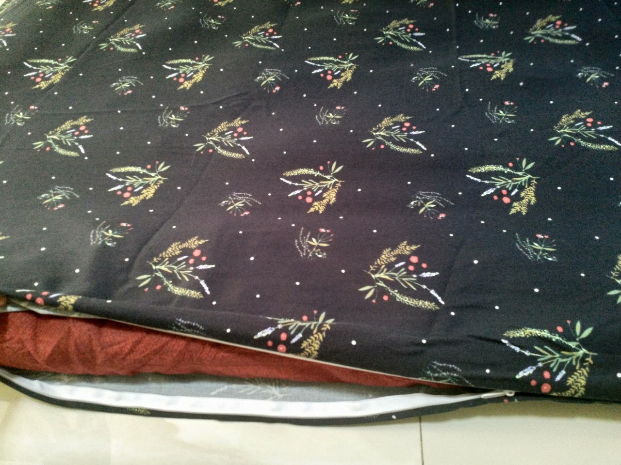 BỘ NỆM TRẢI SÀN VÀ VỎ BỌC NỆM 1M4*2M*4CM