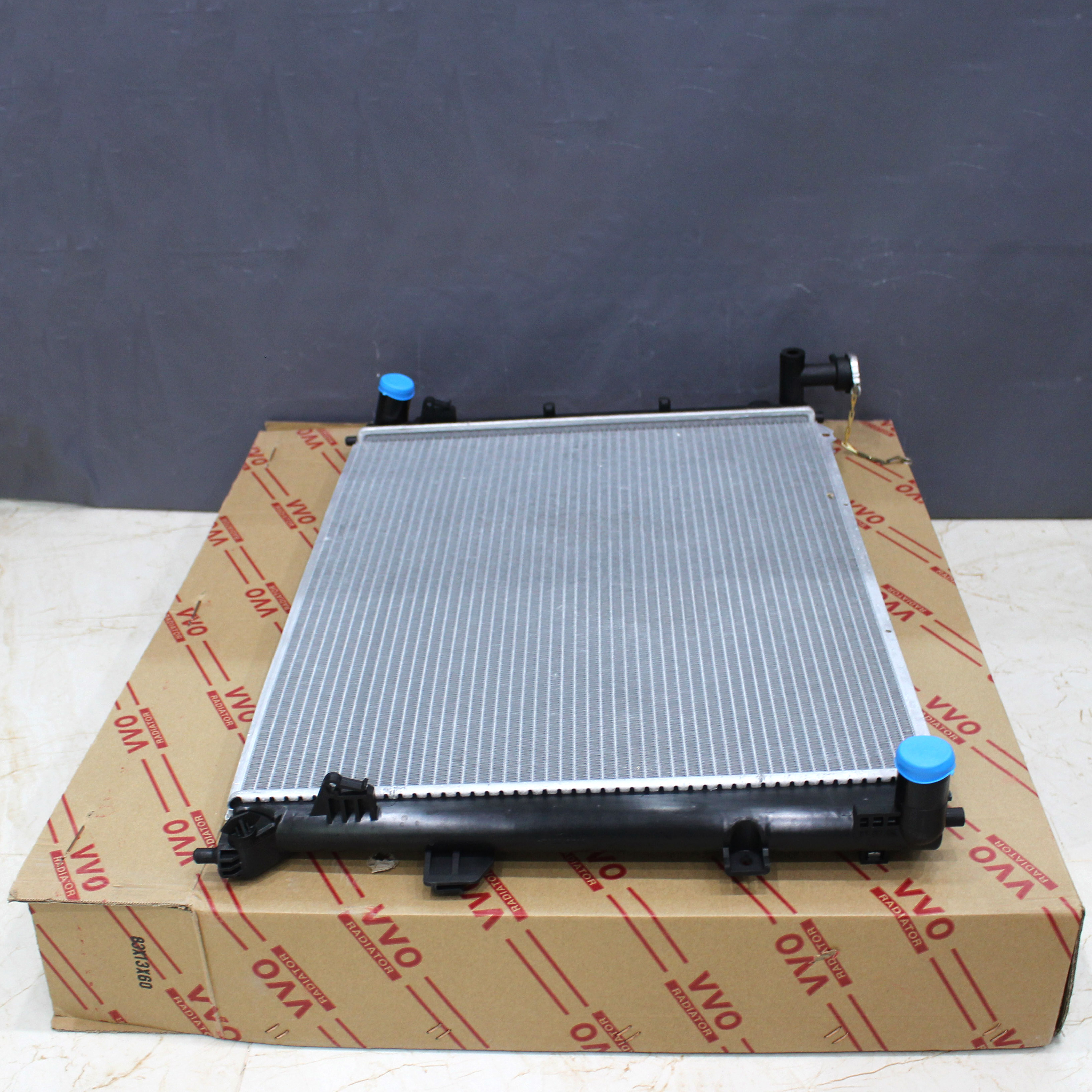 Két nước Kia Carens, 2006-2012, số sàn