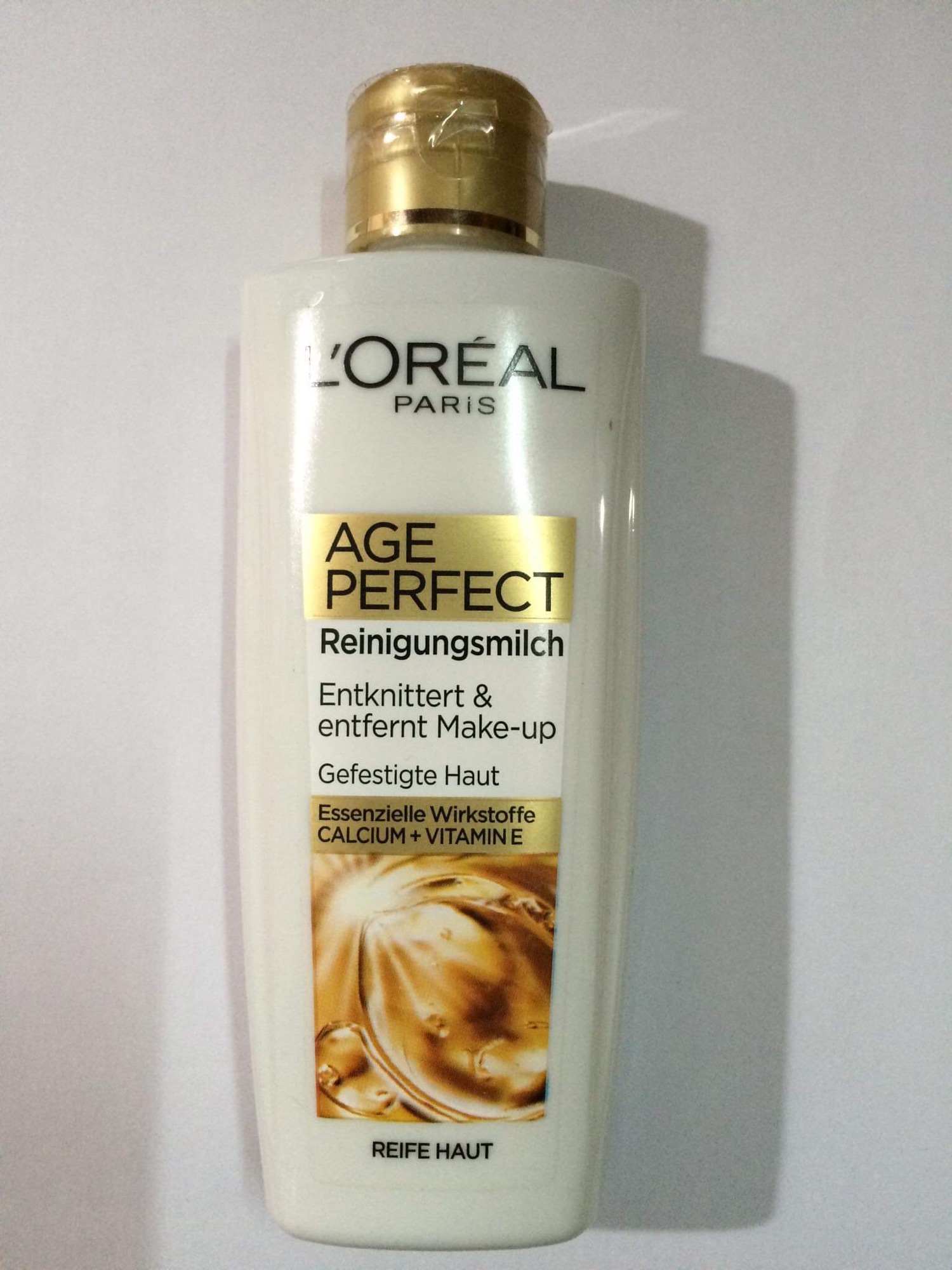 SỮA RỬA MẶT LOREAL 200ml DÀNH CHO ĐỘ TUỔI 30