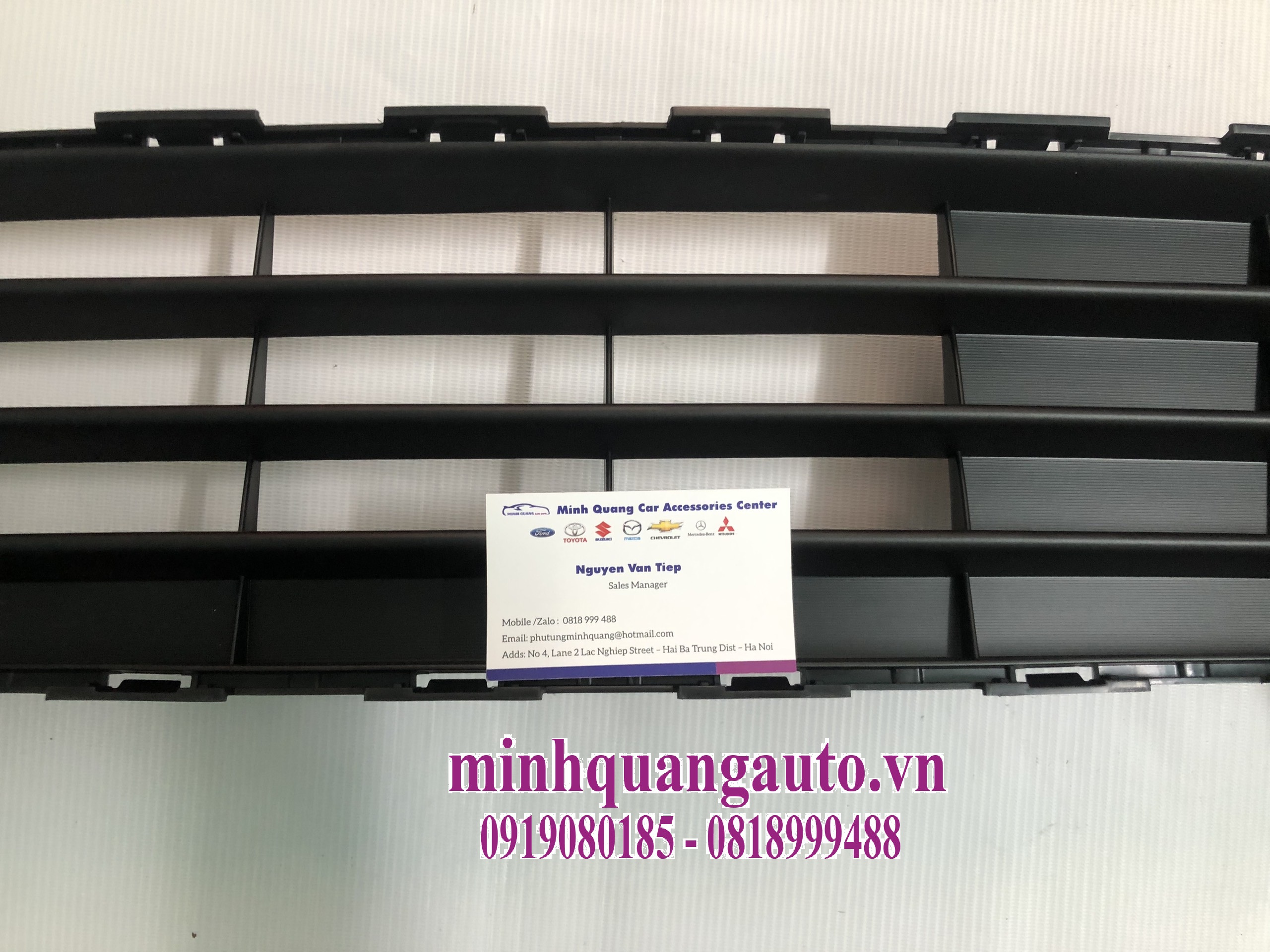 Lưới thoáng gió cản trước Suzuki  Celerio 7172184M005PK