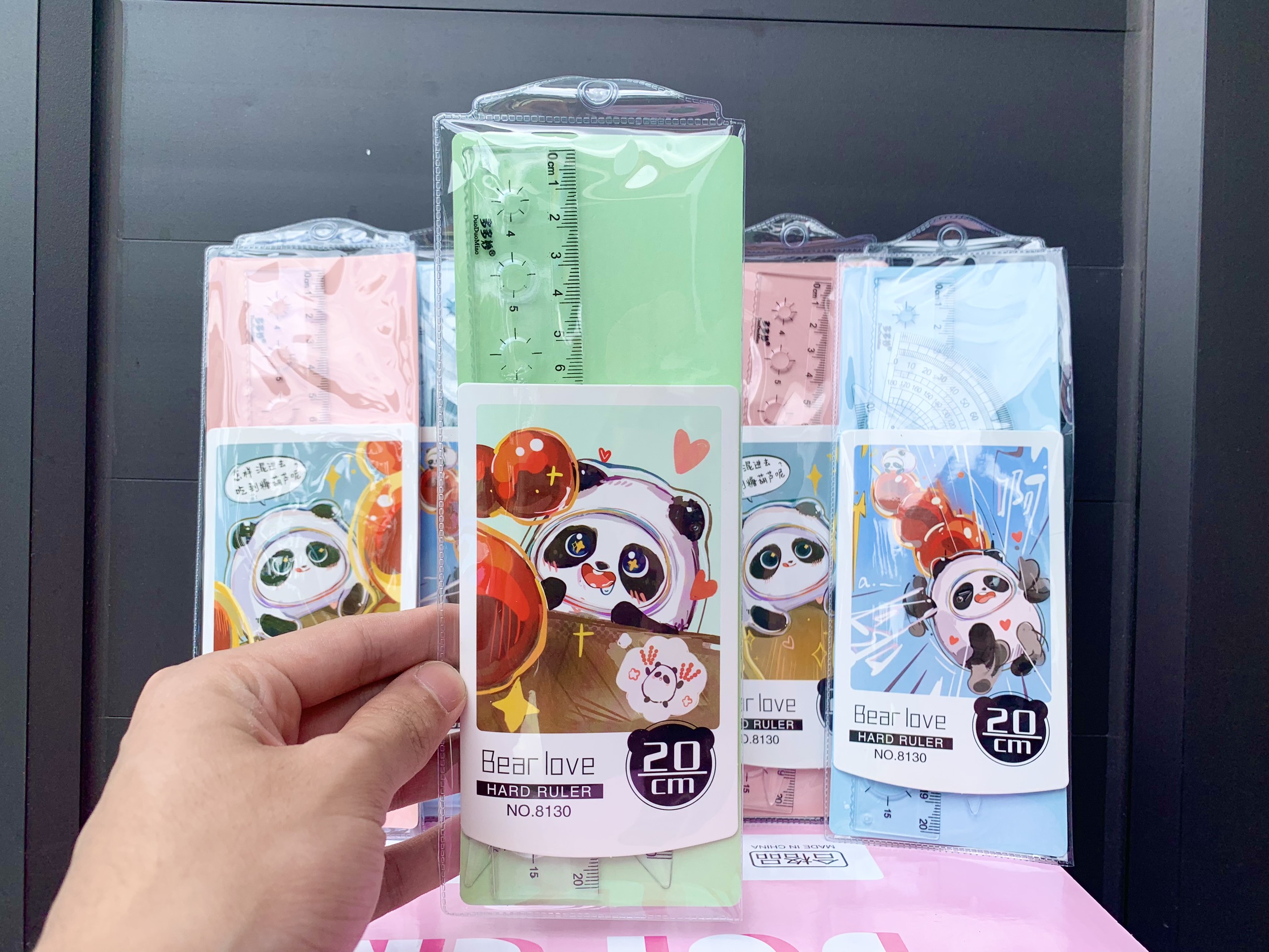Bộ thước kẻ Eke, Đo độ 20cm, Bộ đồ dùng học tập 4 món