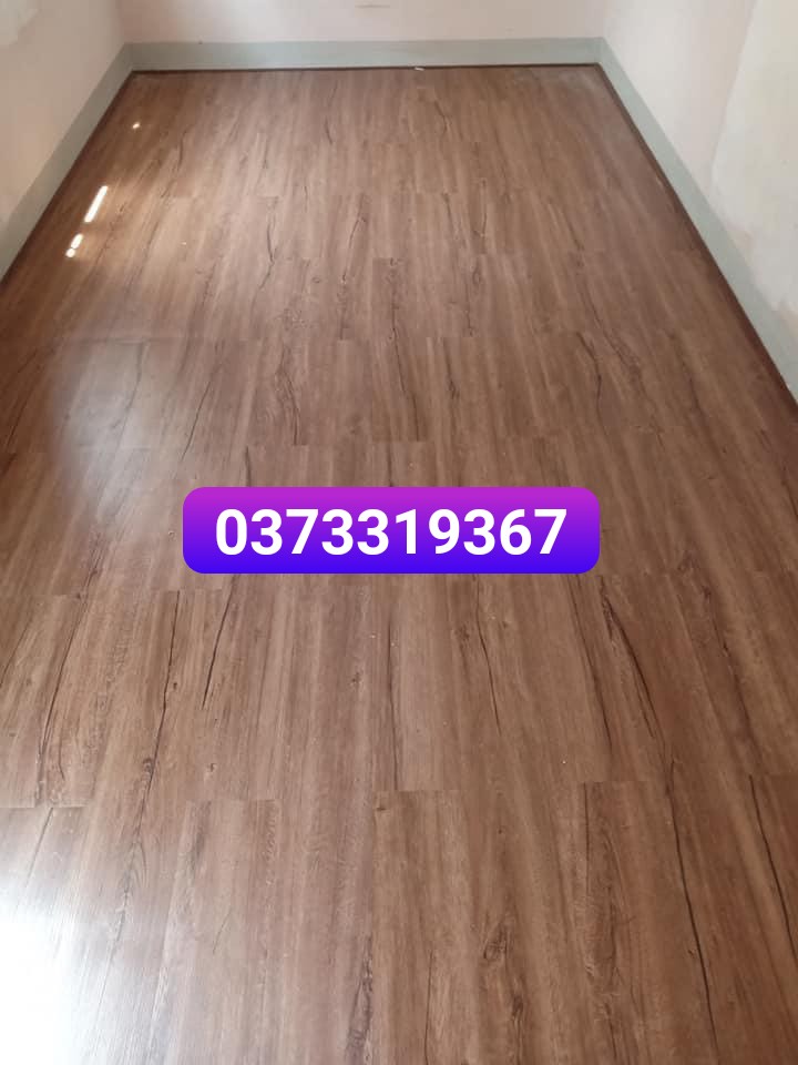 sét 36 miếng sàn nhựa keo sẵn tự bóc dán
