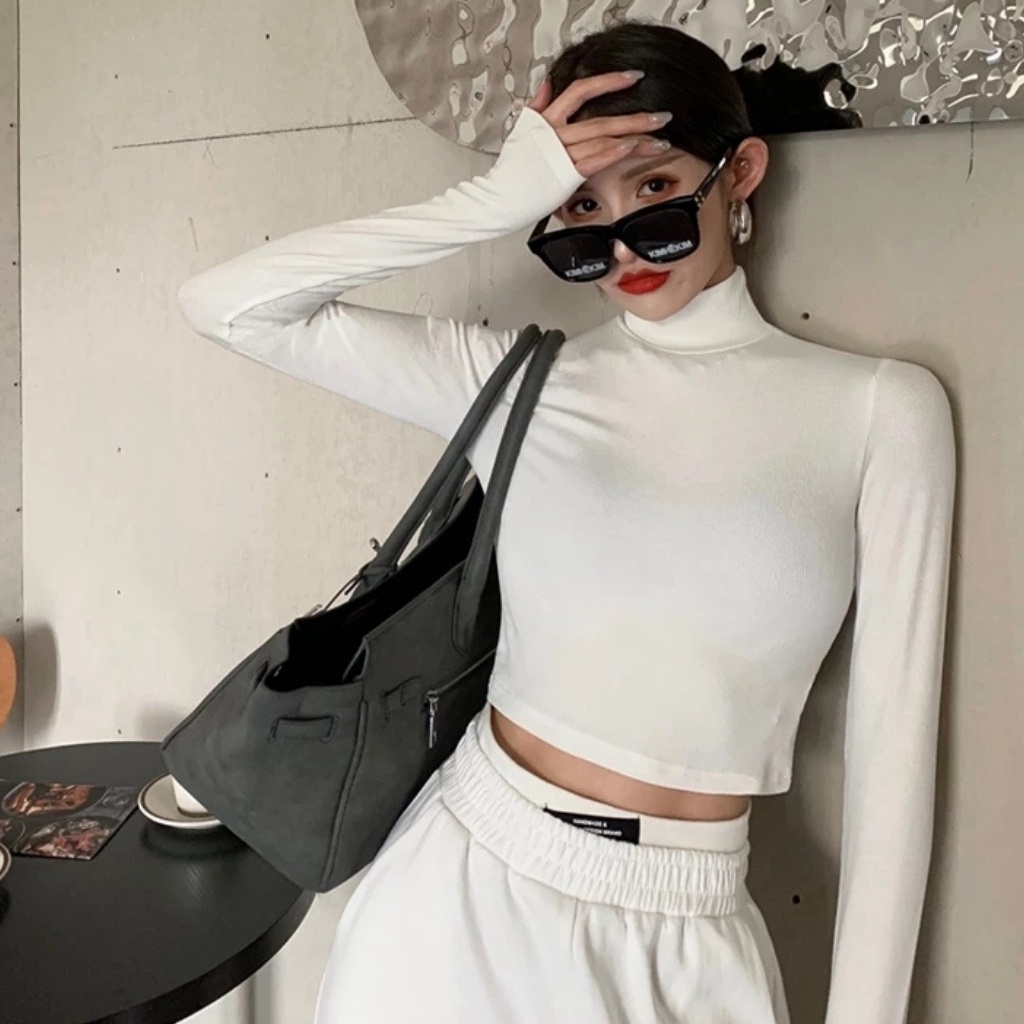 áo croptop dài tay cổ lọ