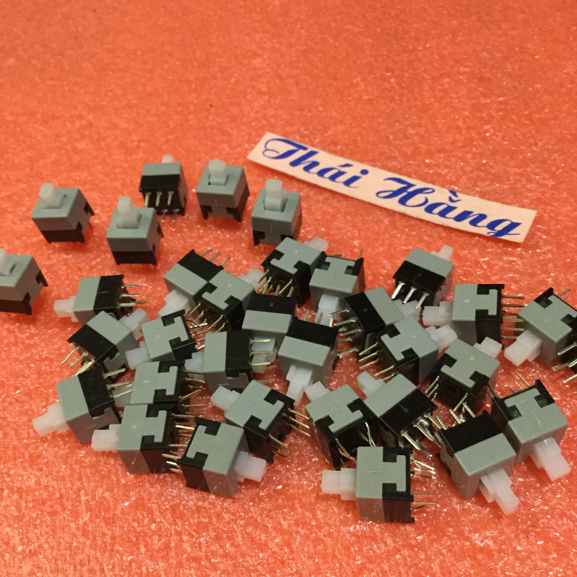 Công tắc máy tính nhấn giữ 6 chân (20 chiếc)