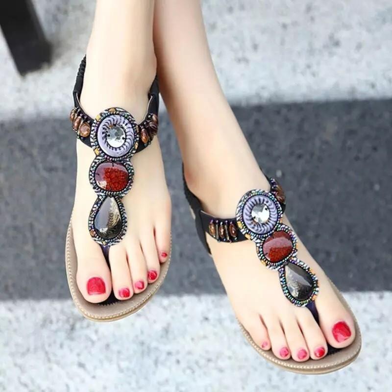 Giày sandal đá hồ lô màu đen