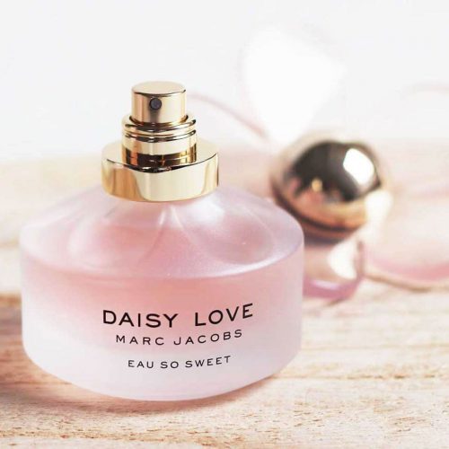 Nước hoa Daisy Love ( hồng ) Eau So Sweet