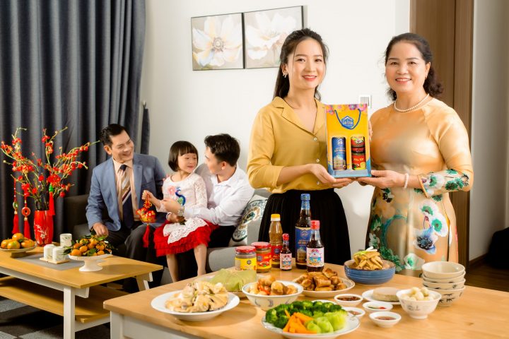 Set quà Thuận Buồm Xuôi Gió 1 ( 1 chai mắm cốt đặc biệt + 1 Ruốc tôm sú + 1 ruốc Tép biển)