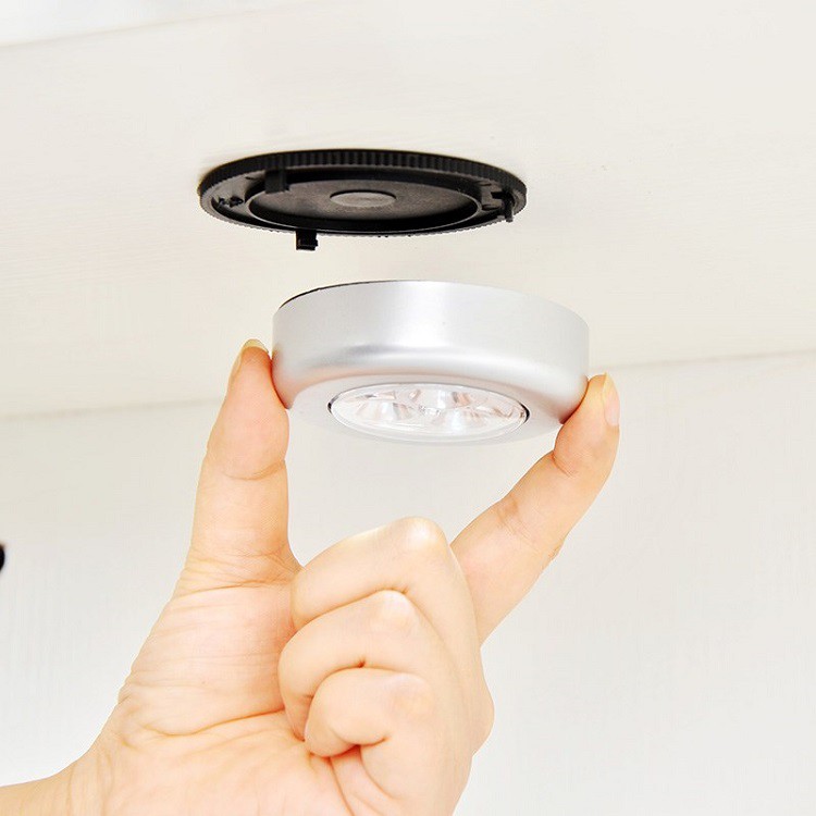 Đèn Led 4 bóng dán tường, dán tủ, dán cốp xe,...