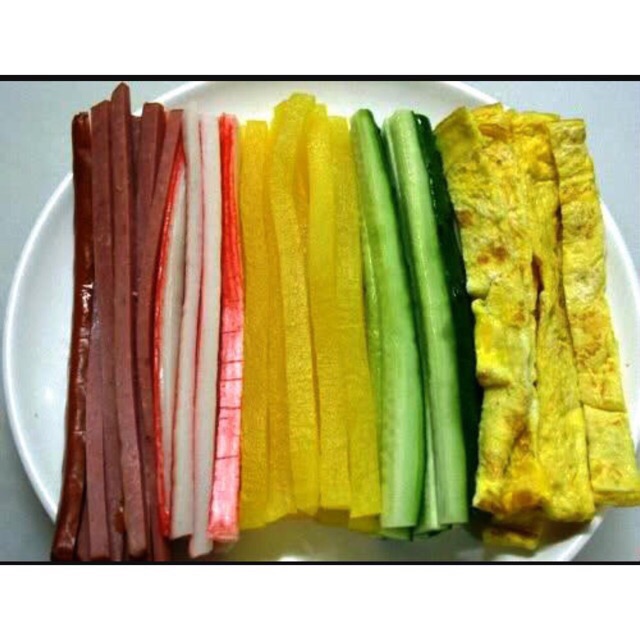 Củ cải vàng muối Hàn Quốc 400g (dạng sợi)