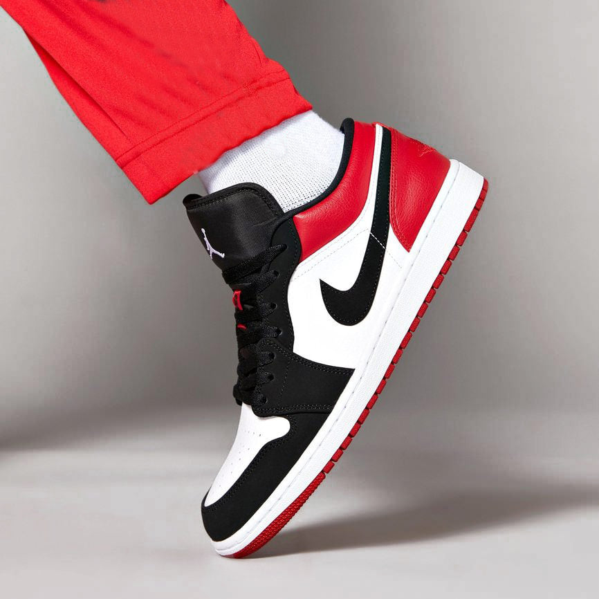GIÀY JORDAN1 CỔ THẤP ĐỎ ĐEN FULL BOX