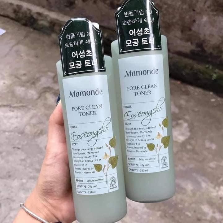 Nước cân bằng chiết xuất rau diếp cá dành cho da dầu mụn Mamonde Pore Clean Toner 250ML - chính hãng