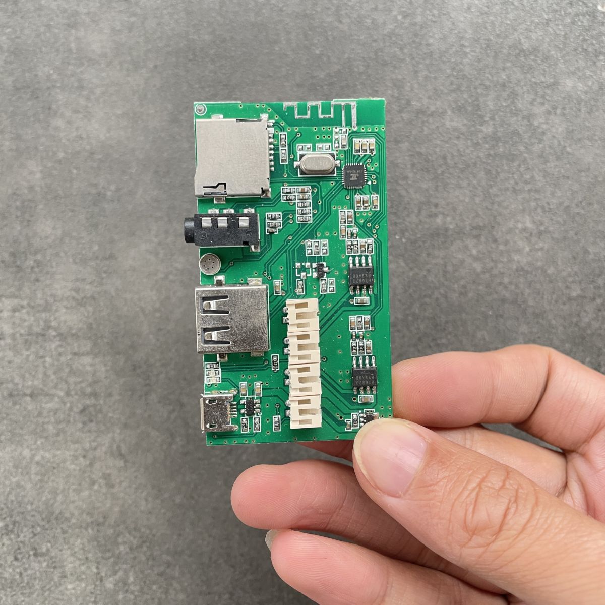 Mạch bluetooth JL 5.0 công suất 2x5w giá rẻ