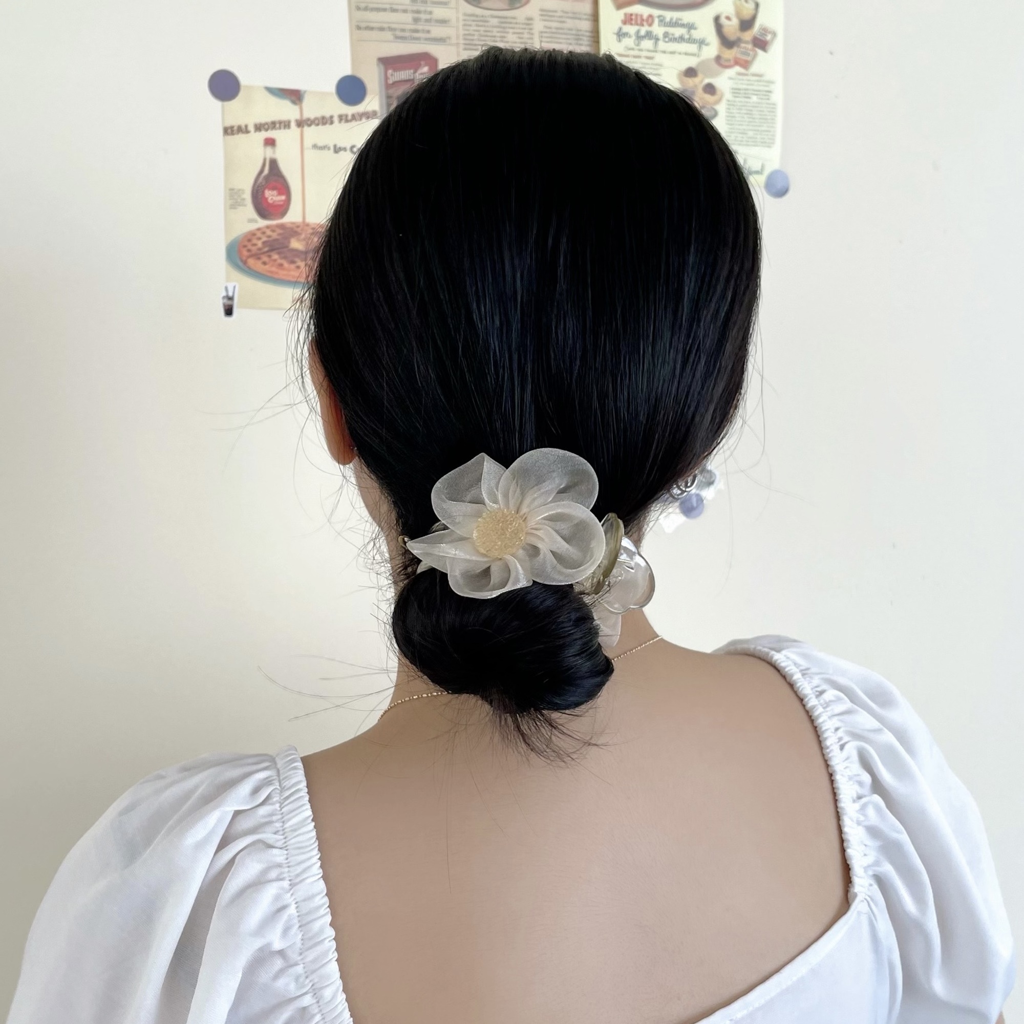 Kẹp càng cua đính hoa sang trọng Modleaf Dahlia pin Hàn Quốc