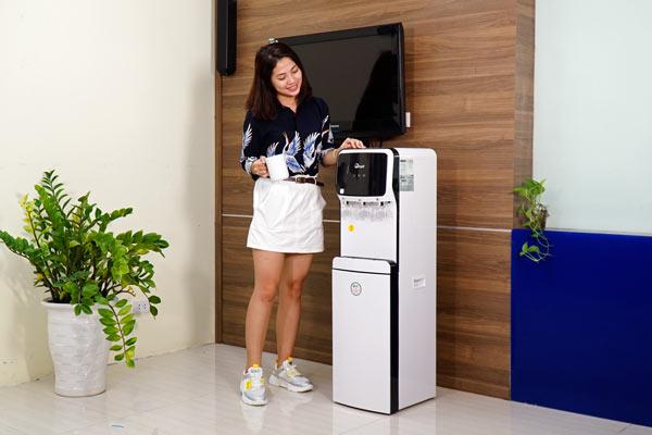 Máy lọc nước ro tích hợp làm nóng lạnh cao cấp fujie wpd5300c
