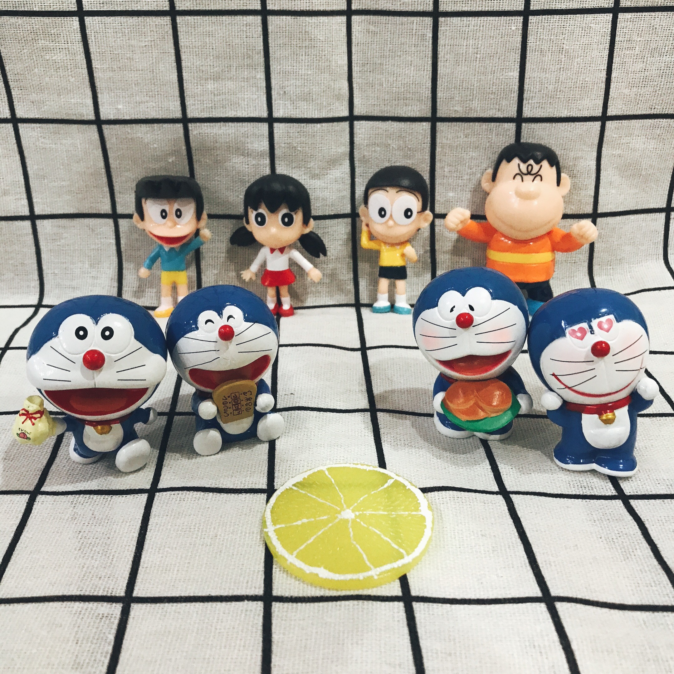 Bộ Mô Hình Nhóm Bạn Doremon Doraemon
