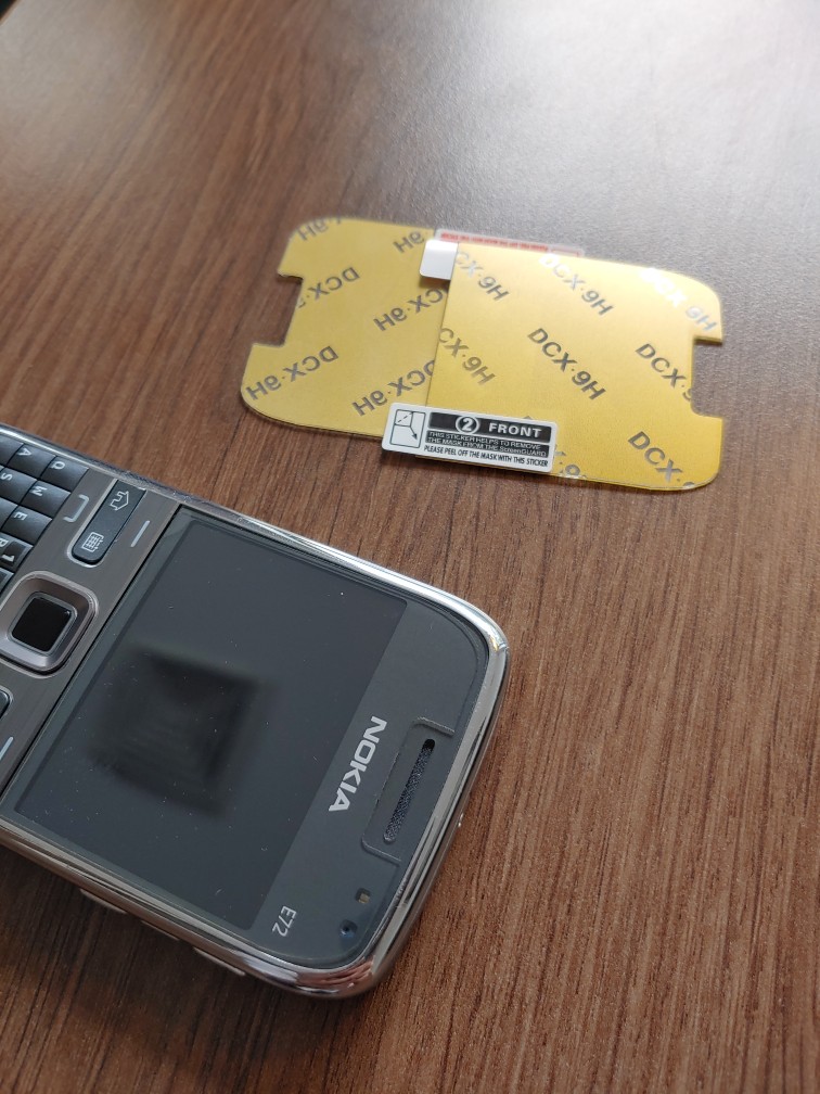 Miếng dán màn hình 9H điện thoại Nokia E71/ E72/ E73
