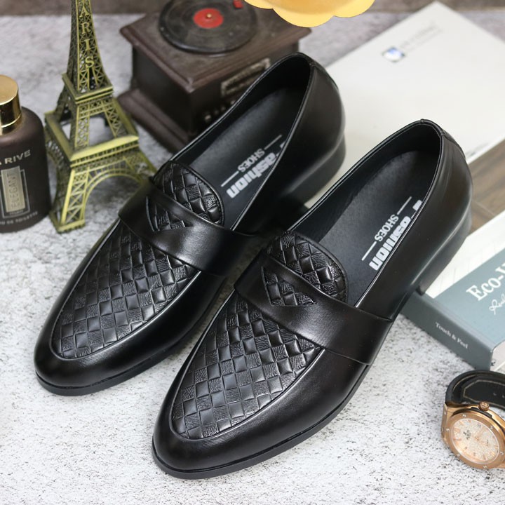 GIÀY LƯỜI DA ĐẾ CAO SU ĐÚC BỀN BỈ MÀU ĐEN L136