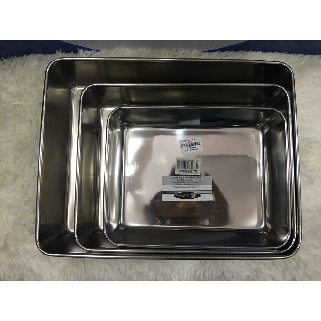 Khay inox 304 Vuông dày đẹp nhiều kích thước đựng đồ ăn rất sạch sẽ.Khay inox 304 phù hợp nhiều loại thức ăn khác nhau.