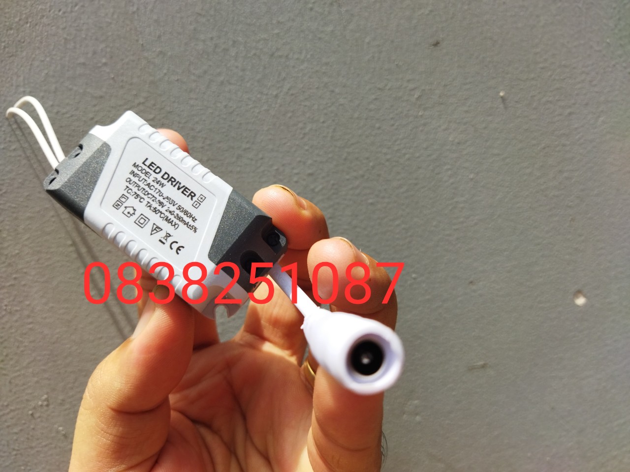tăng phô(driver) 24w dùng thay thế đèn âm trần và đèn ốp nổi