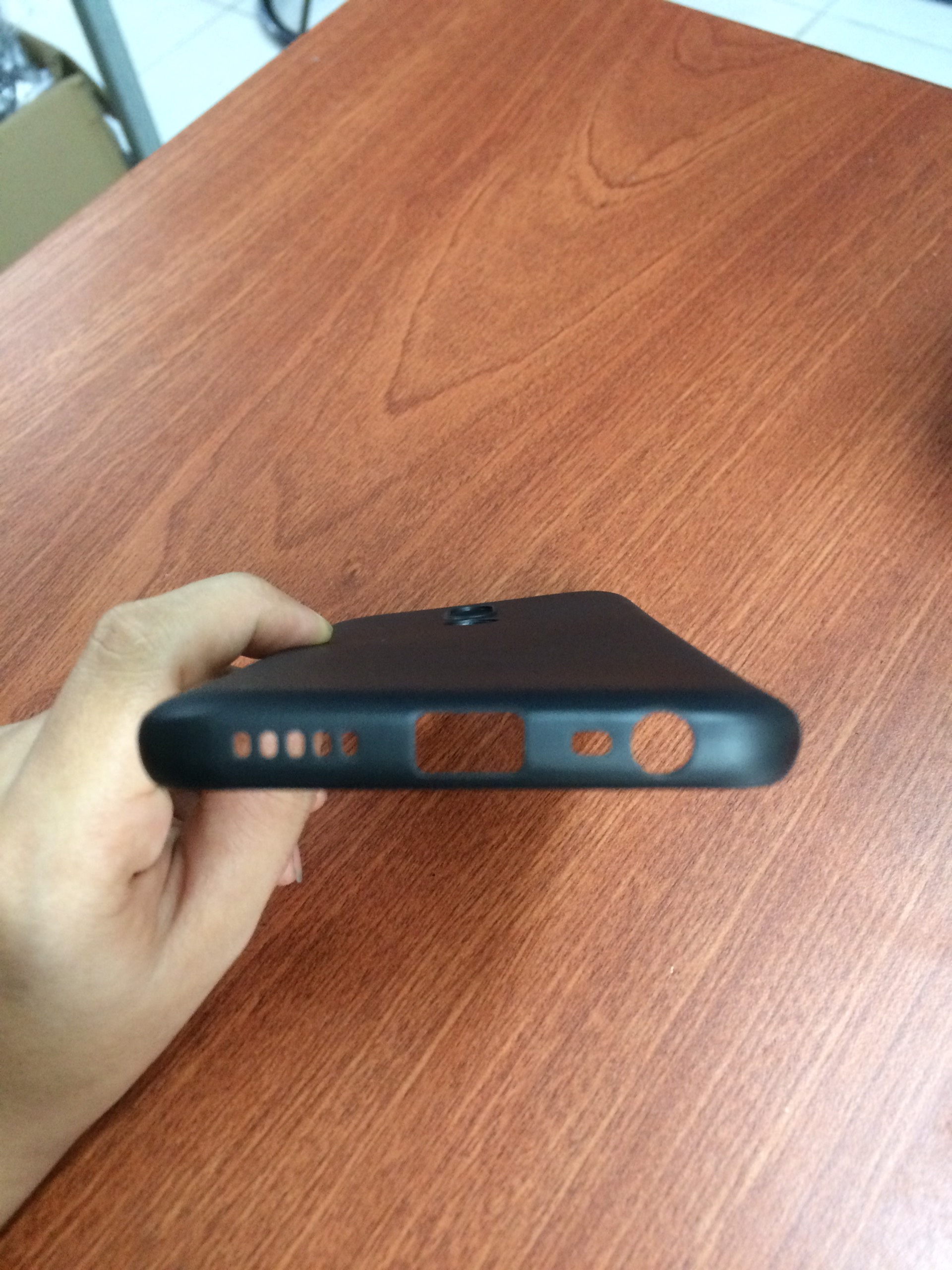 ốp lưng xiaomi redmi 8 dẻo đen