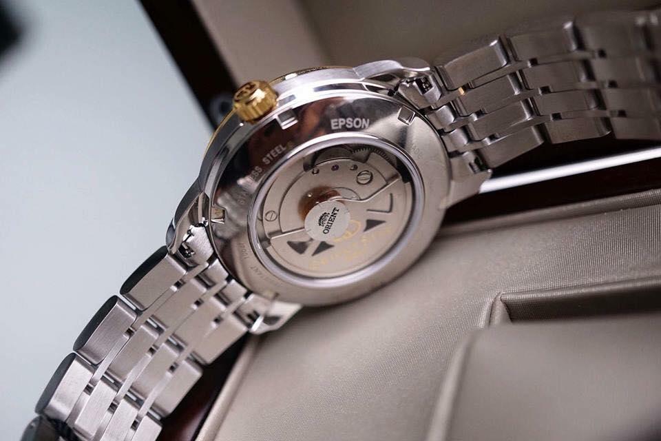 Đồng hồ Orient Star Retrograde SDE00001W0