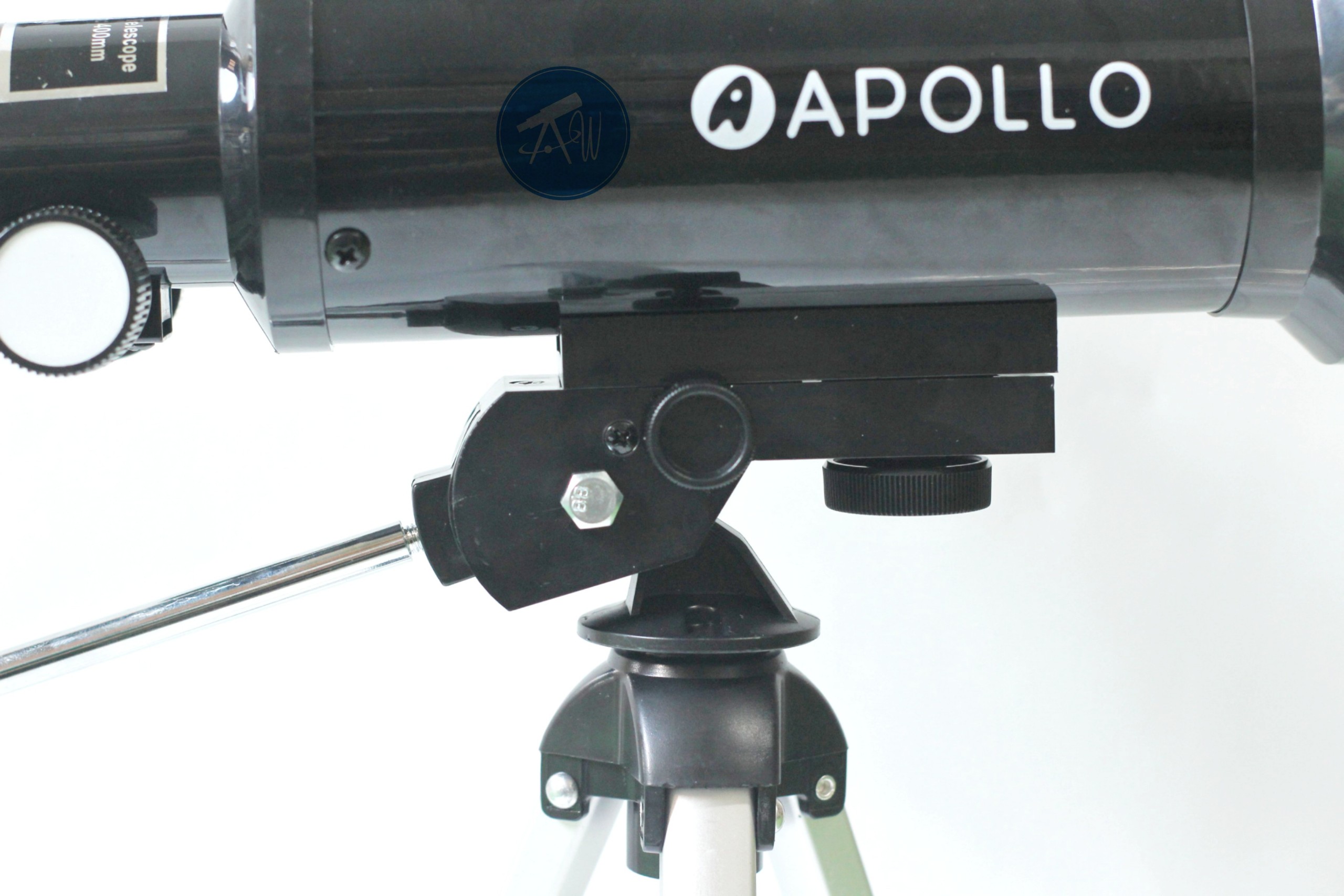 kính thiên văn khúc xạ APOLLO D70F400