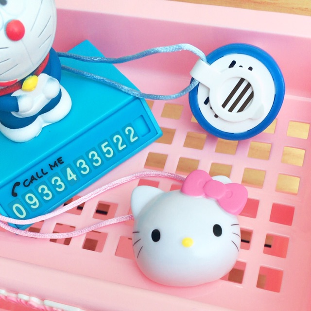 SÁP ĐUỔI MUỖI HELLO KITTY & DORAEMON(Hello Kitty)