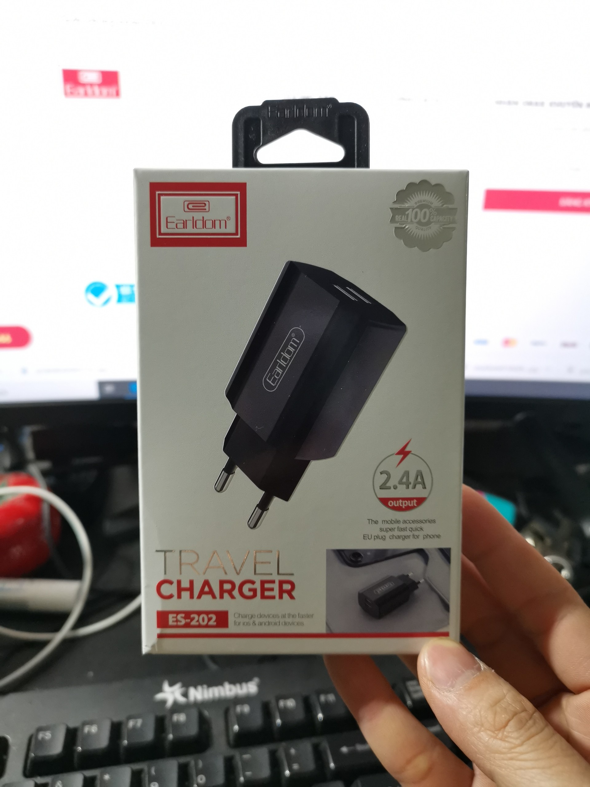 Củ sạc nhanh cho Iphone/Samsung/Type C Earldom ES-202 ( 2.4A) (BH 12 Tháng)