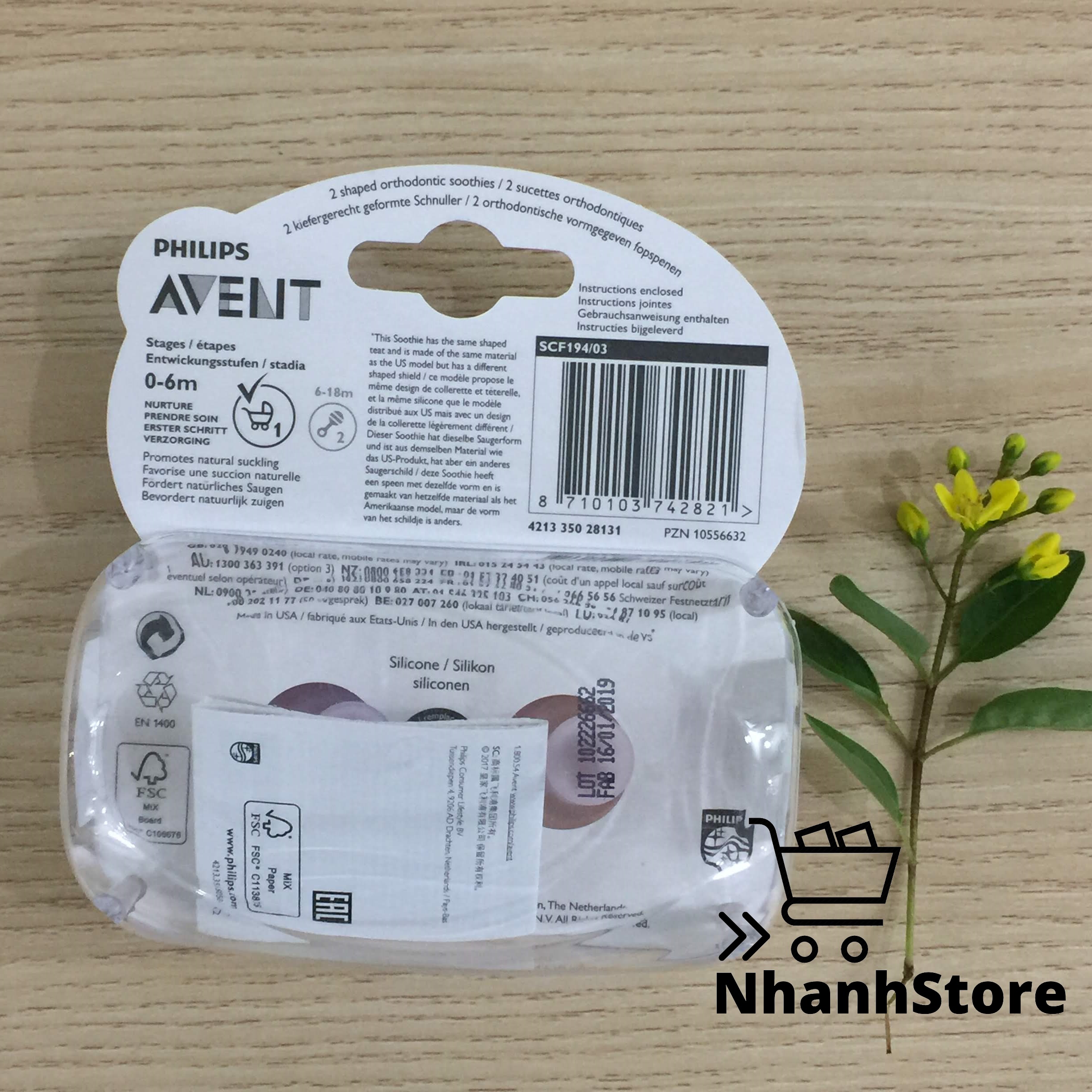 Ty ngậm CHỐNG VẨU Avent, cho bé từ 3 tháng [Sản xuất tại USA]