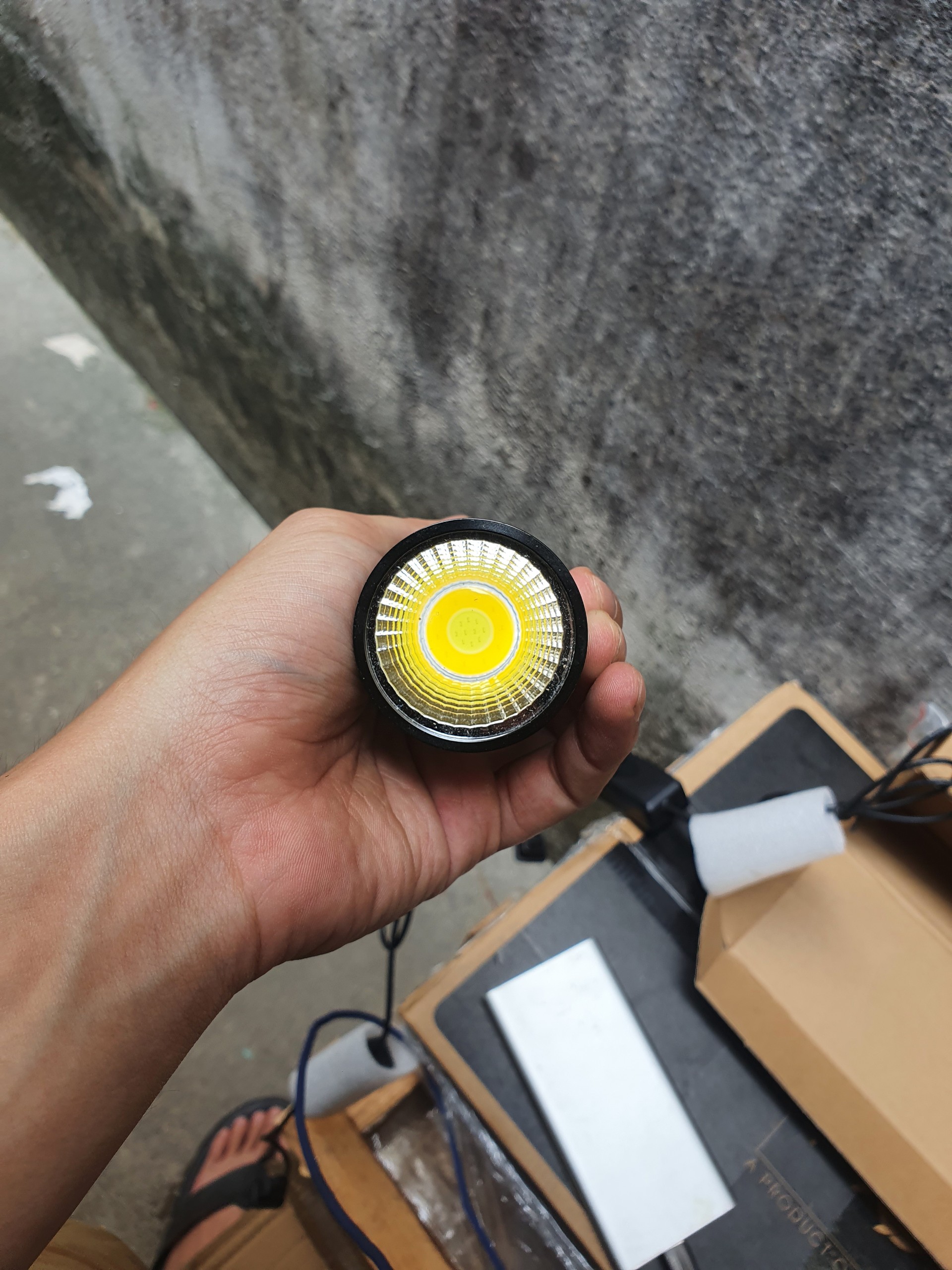 Đèn rọi biotop 3 chế độ 5w xả kho