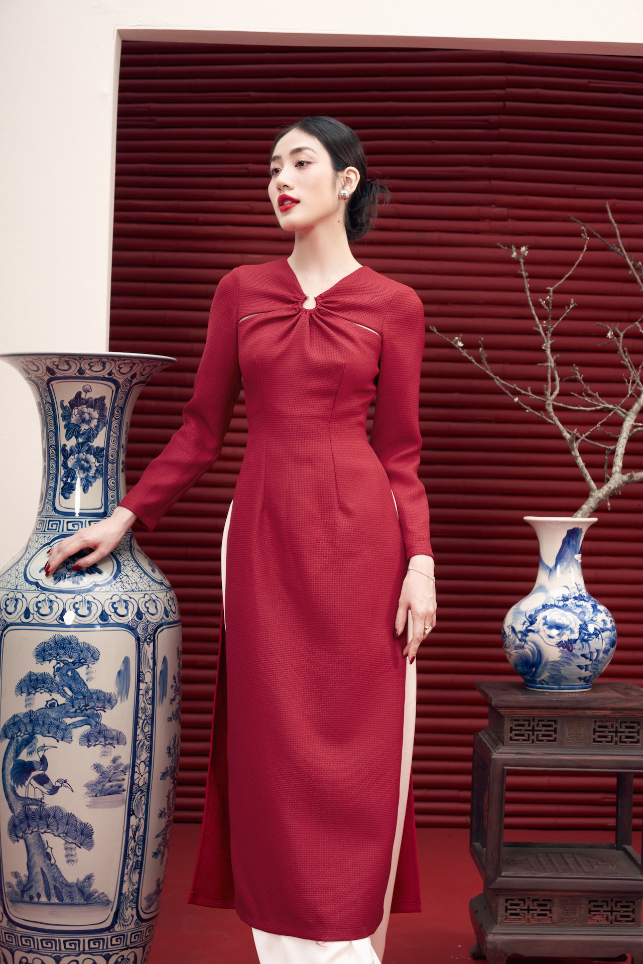 RẬP - Áo Dài Đại Phúc Đỏ 2024