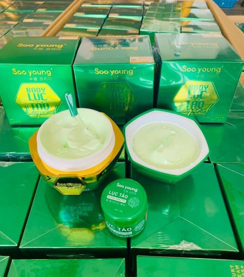 Kem body lục tảo Soo young mới ( hết tặng kích trắng )