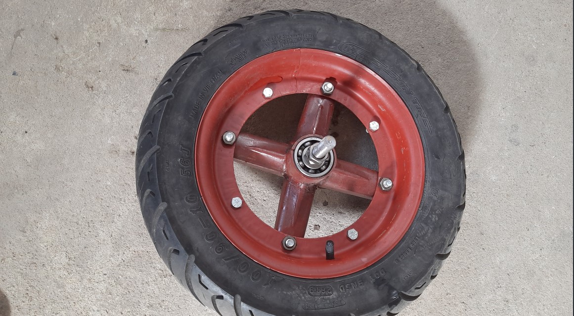 Bánh xe lôi kèm trục