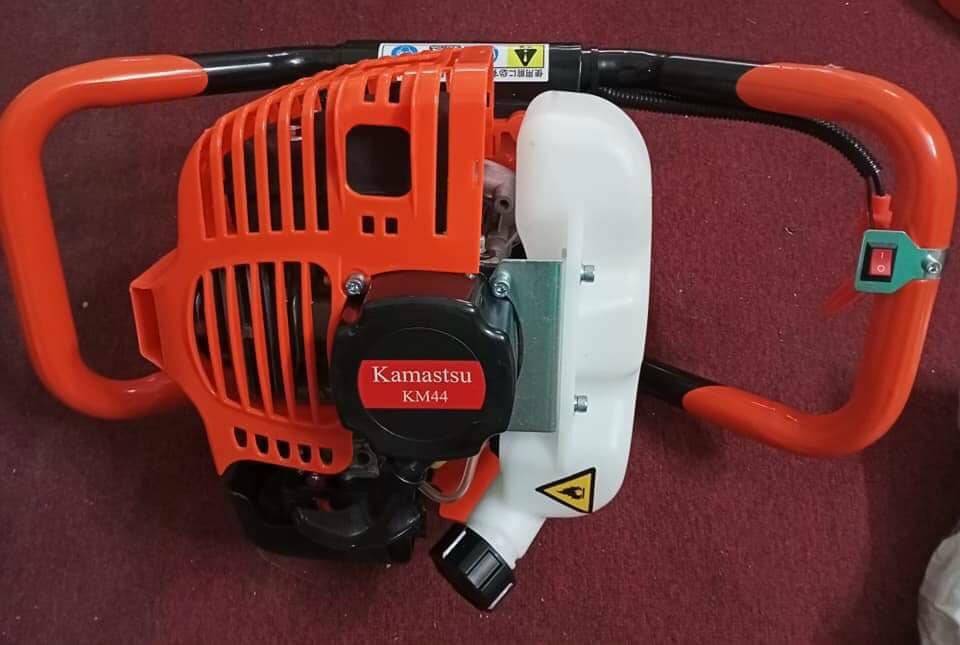 Máy Khoan Đất Kamastsu KM44