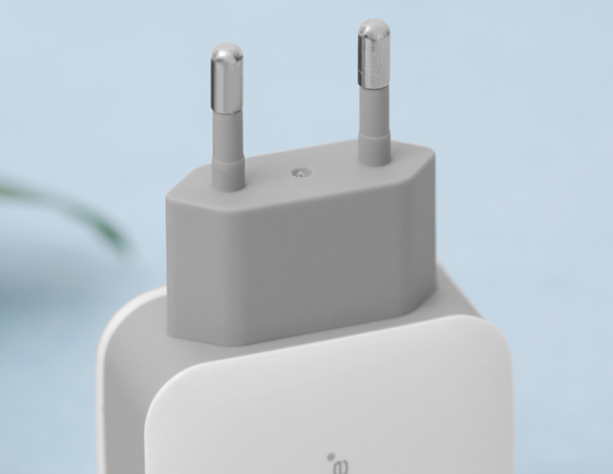 Adapter sạc 3.4A Dual Xmobile DS702 Trắng