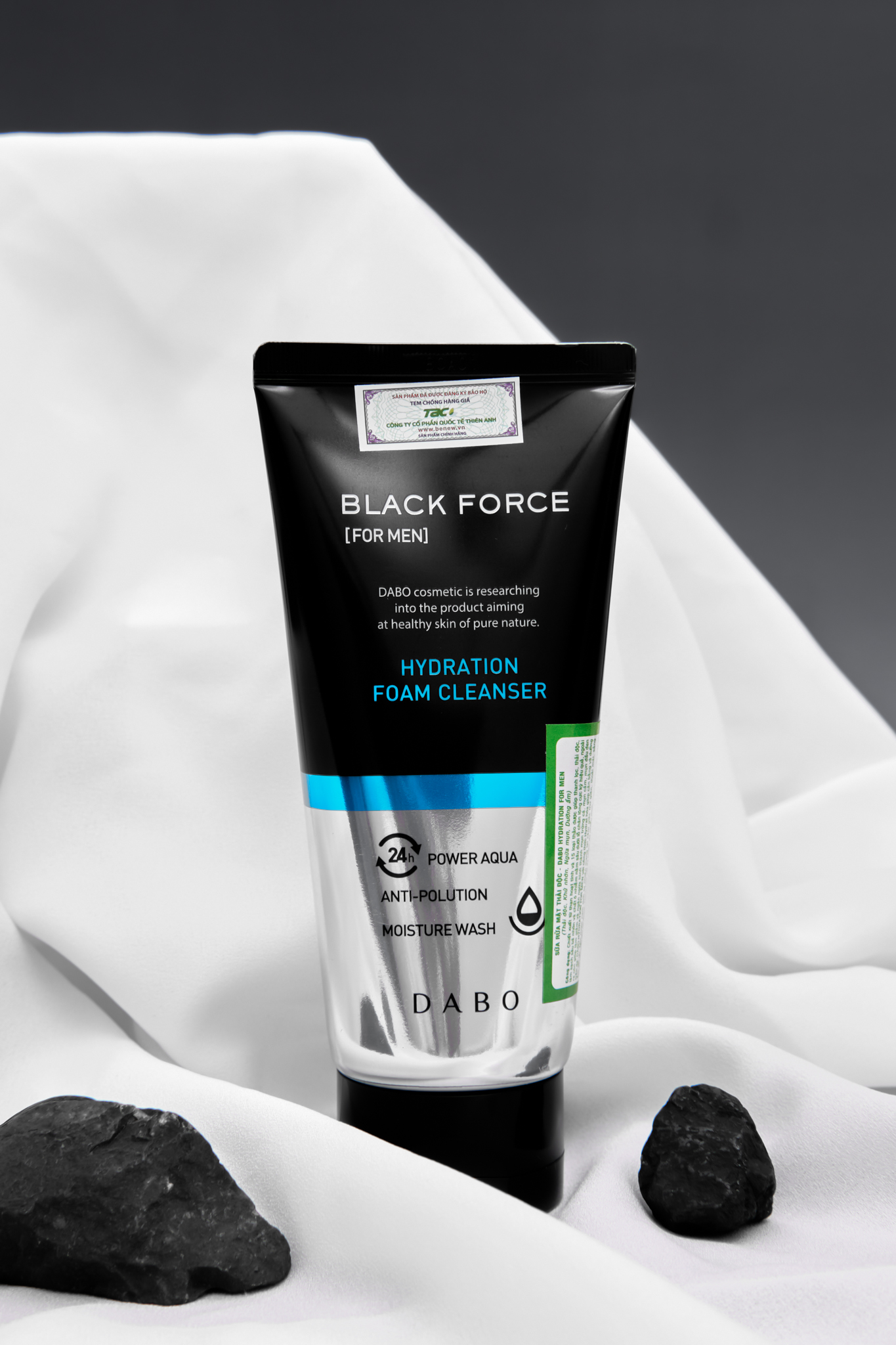Sữa rửa mặt thải độc Hàn Quốc dành cho nam Dabo Hydration For Men 120ml