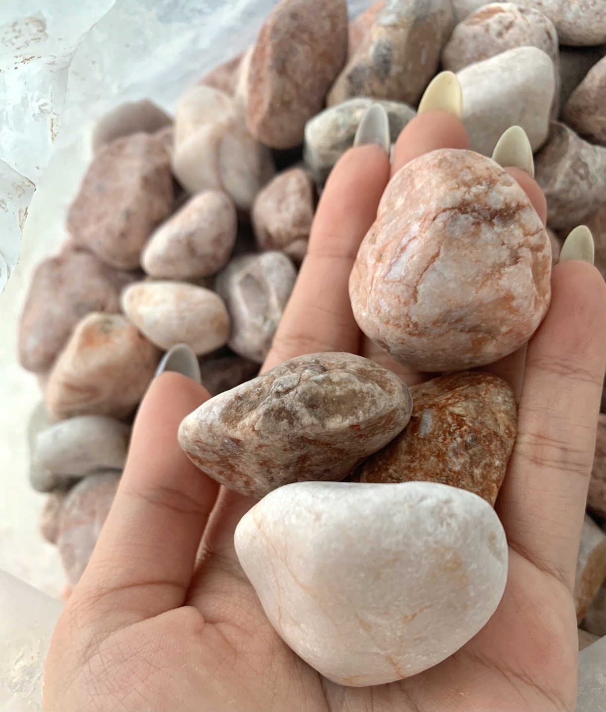 [ Chọn Size] Combo 5kg Sỏi Hồng Trang Trí Bể Cá, Sân Vườn...