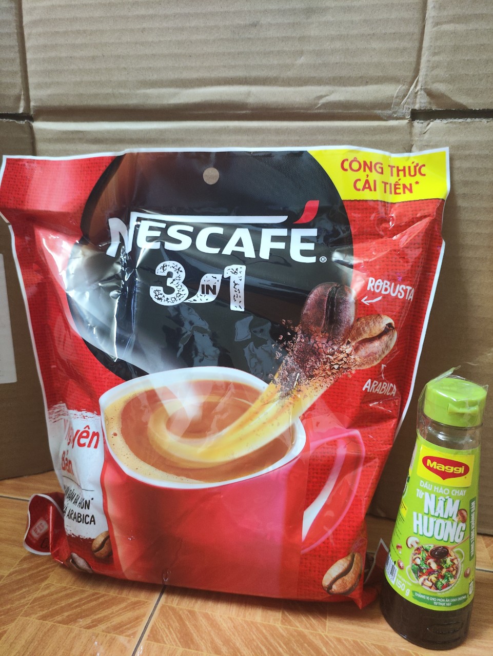 ( Tặng dầu hào nấm hương ) Cà phê hoà tan Nescafe 3in1 bịch đỏ 782g (46 gói*17g) công thức mới