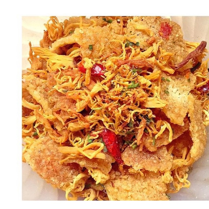 300g Cơm Cháy Lắc Khô Gà Lon Pet