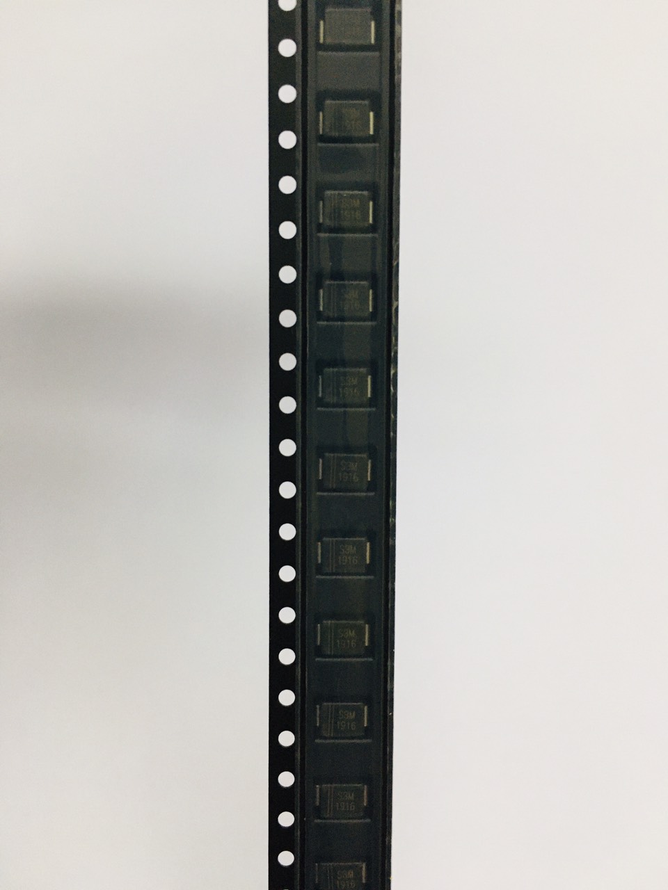 Đi ốt  Diode chỉnh lưu 1000V 3A SMB(DO-214AA)