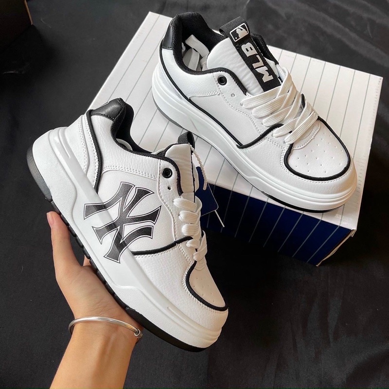 Giày MLB Chunky Liner New York Yankees White Black