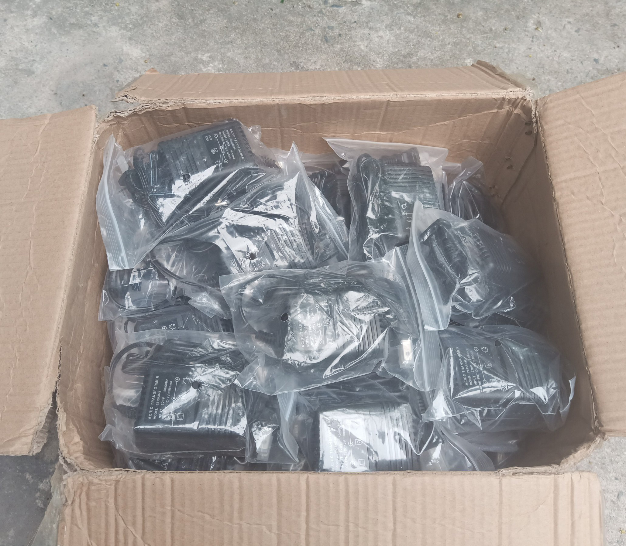 [HCM][Rin nhập khẩu] Cục nguồn micro UGX adapter micro UGX