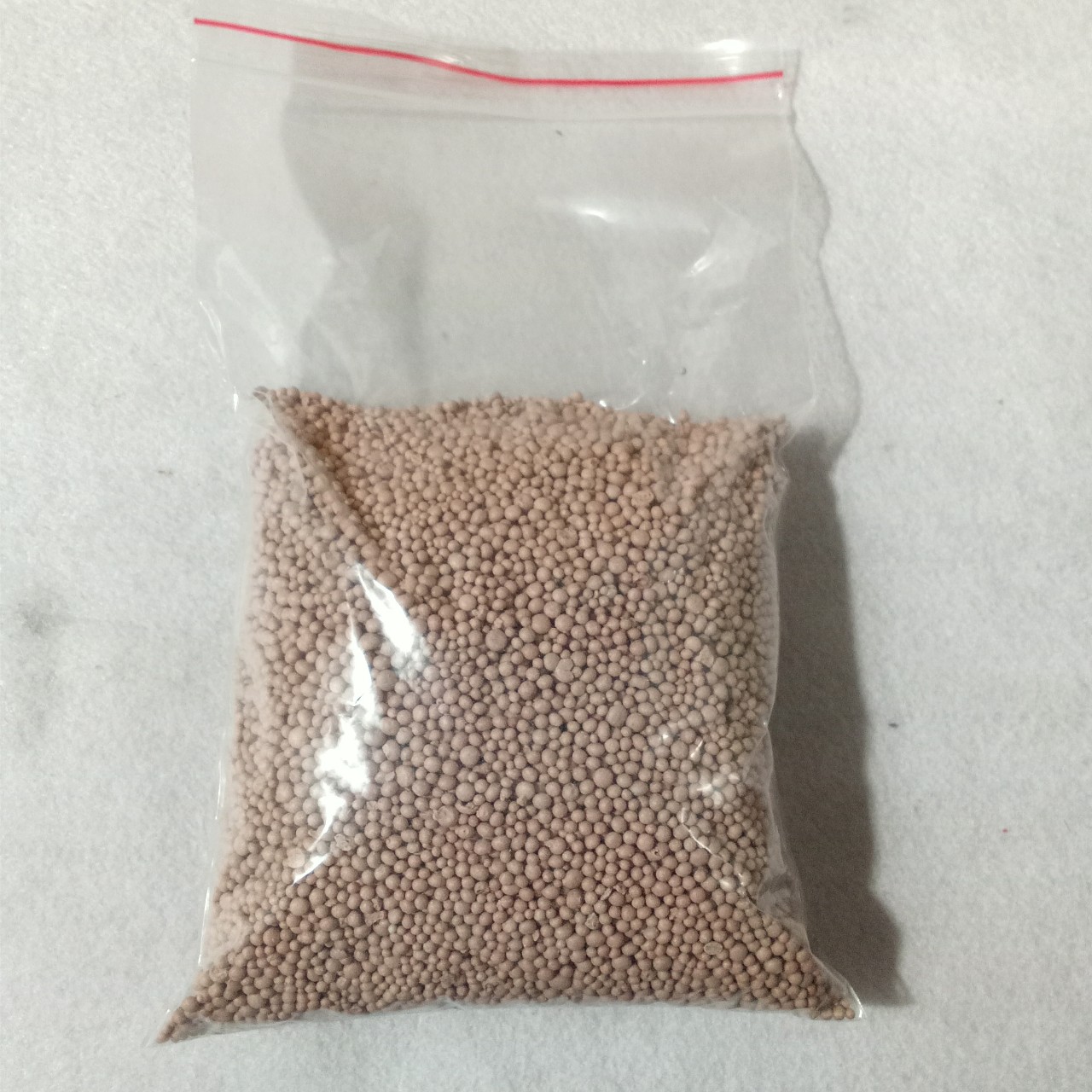 Phân bón NPK 16-16-16 NHẬP KHẨU TỪ NGA ( giá bán 1 kg , theo nhu cầu người  mua)