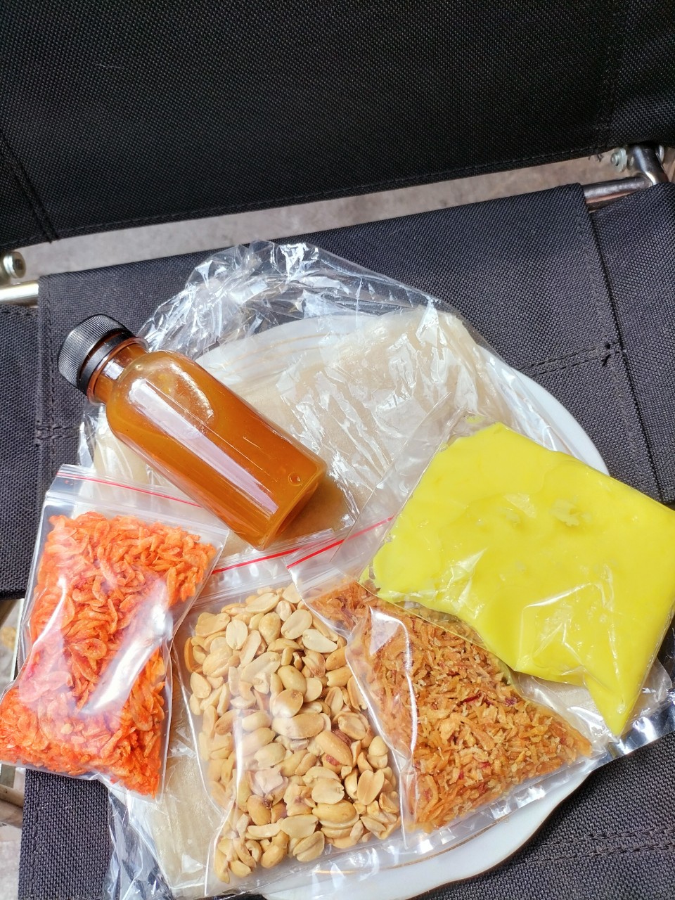 COMBO BÁNH TRÁNG PHƠI SƯƠNG 5 VỊ ( BƠ + ĐẬU PHỘNG + HÀNH PHI +TÉP + SỐT ME )