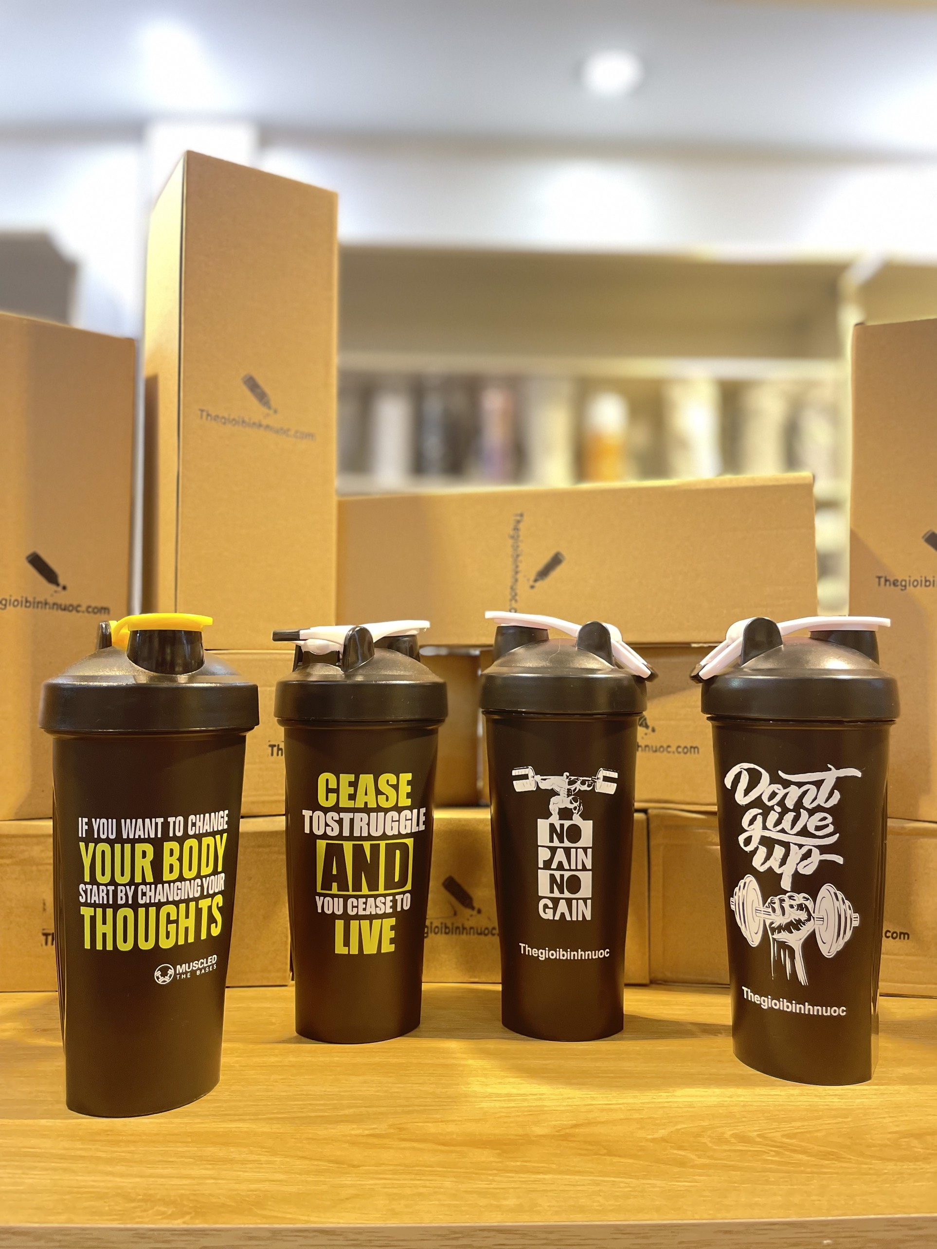 Bình Lắc Shaker Tập Gym 600ML N139