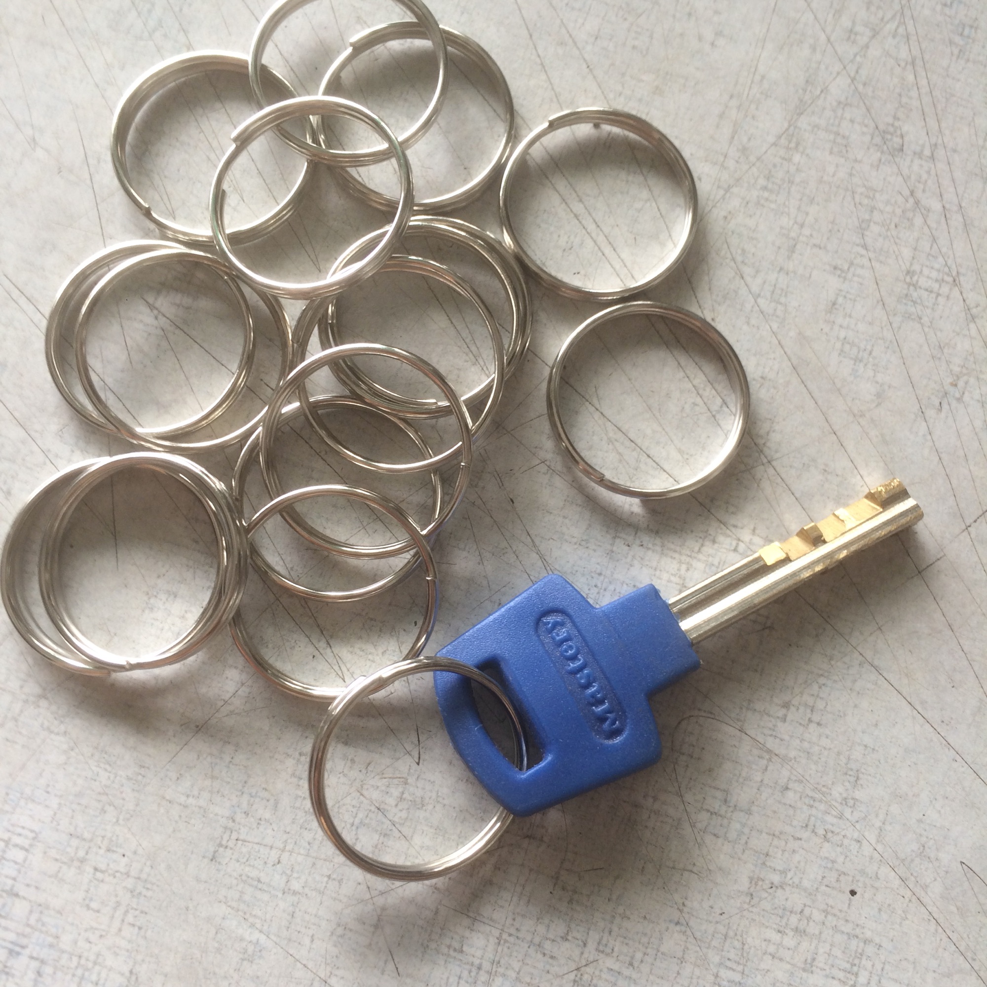 Khoen móc khoá 2cm gồm 200 cái