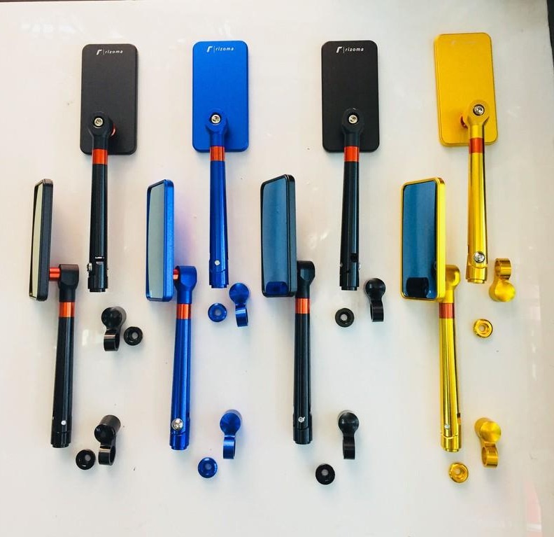 Gương chiếu hậu xe máy hình vuông
